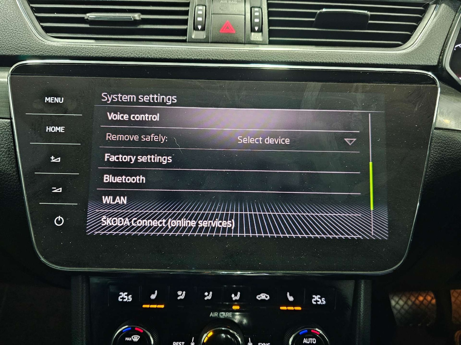 Used Skoda Superb 2017 for sale - 76972473: Photo 73