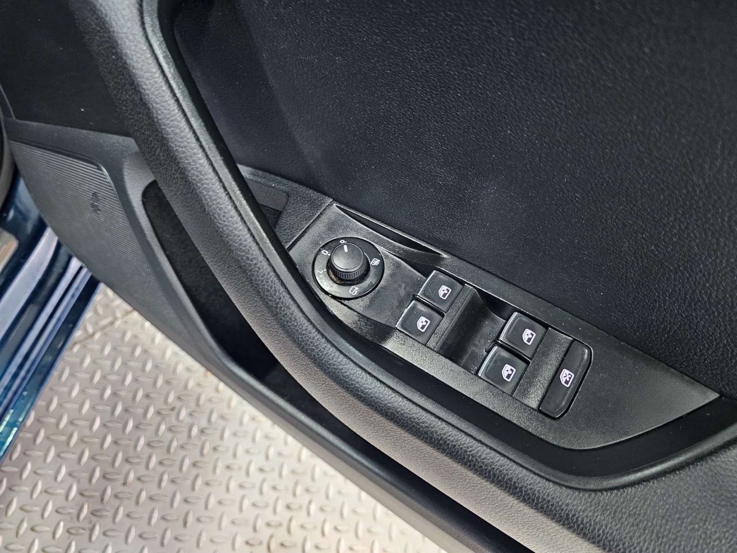 Used Skoda Superb 2017 for sale - 76972473: Photo 82