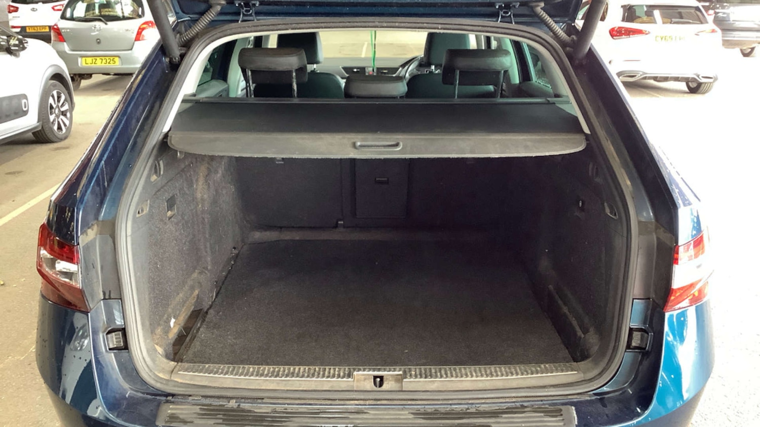 Used Skoda Superb 2017 for sale - 76972473: Photo 9