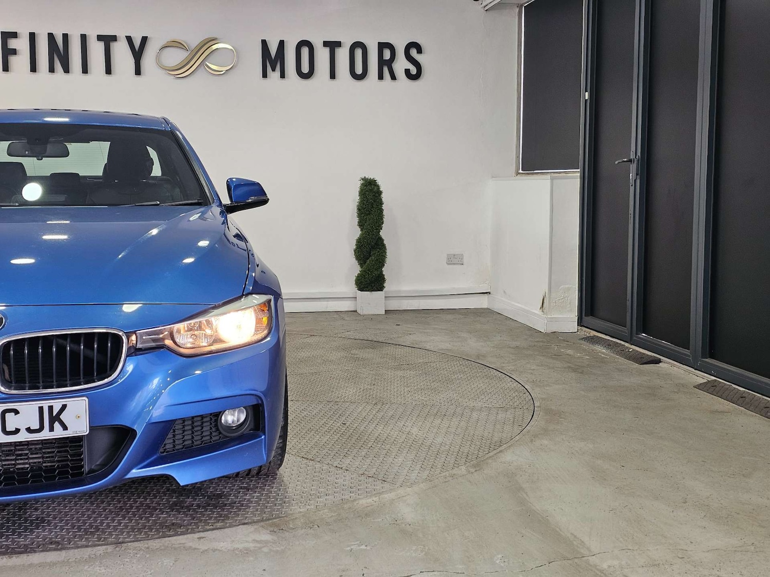 Used BMW 3 Series 2015 for sale - 77452489: Photo 11