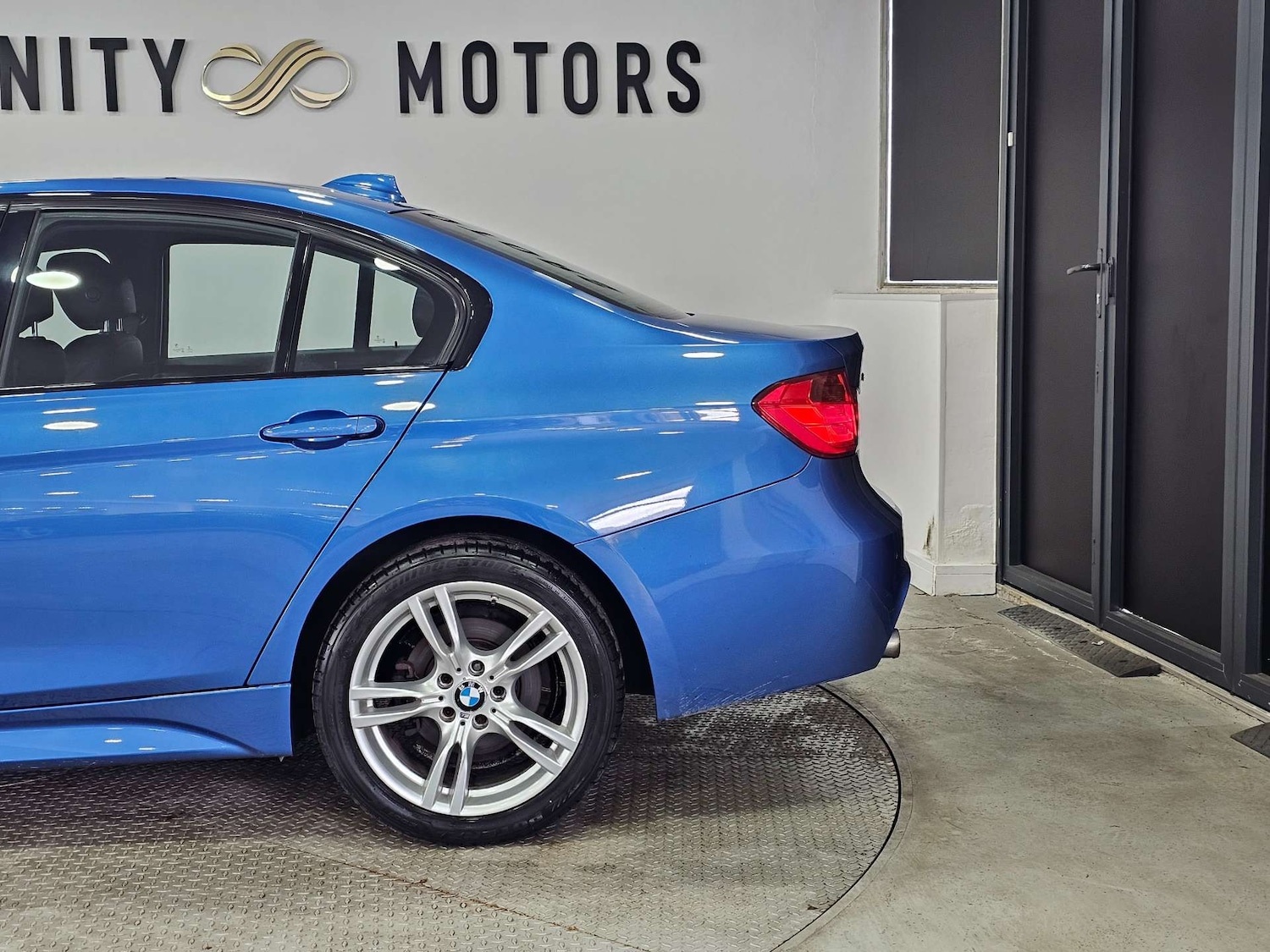 Used BMW 3 Series 2015 for sale - 77452489: Photo 21