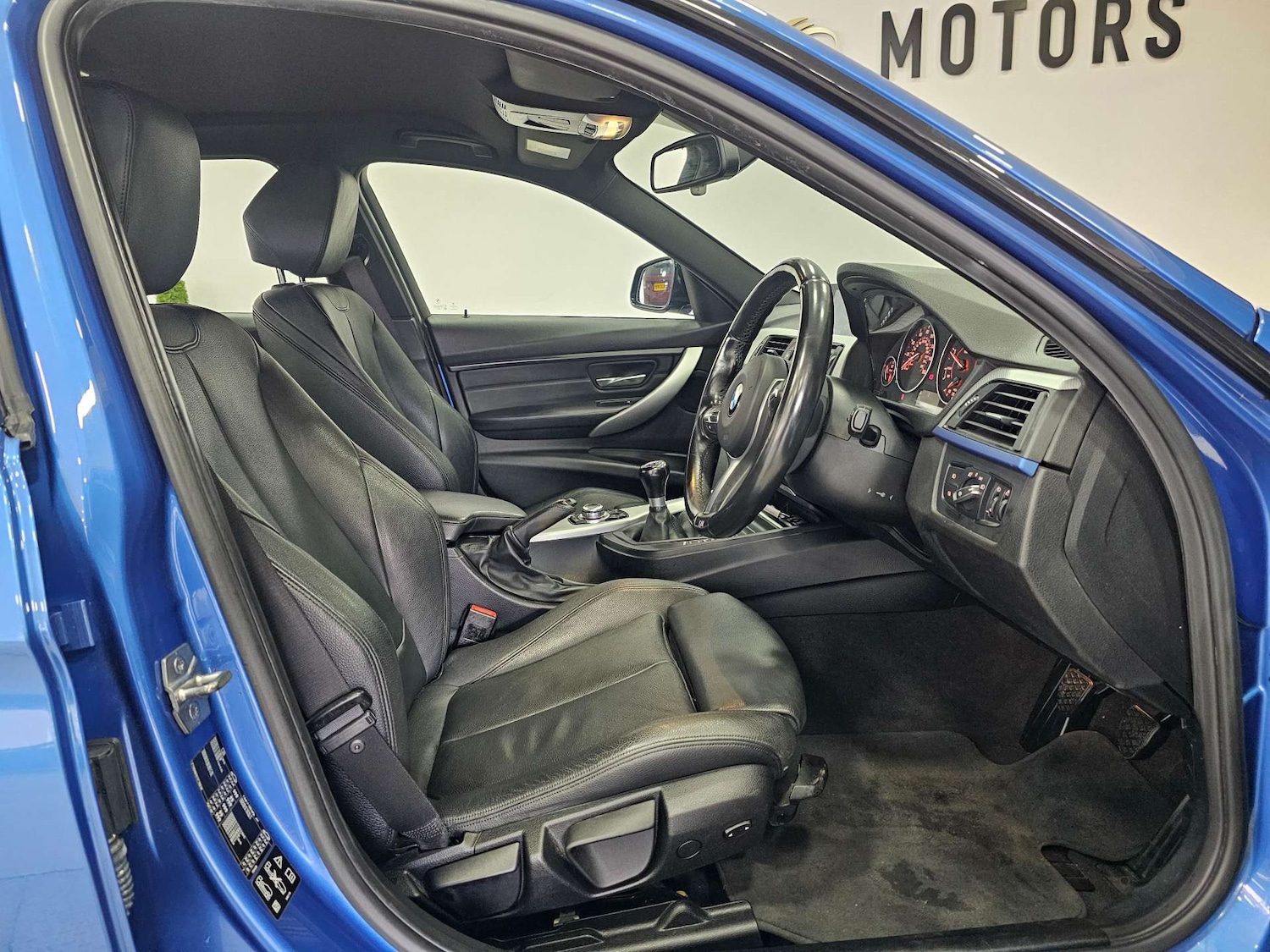 Used BMW 3 Series 2015 for sale - 77452489: Photo 3