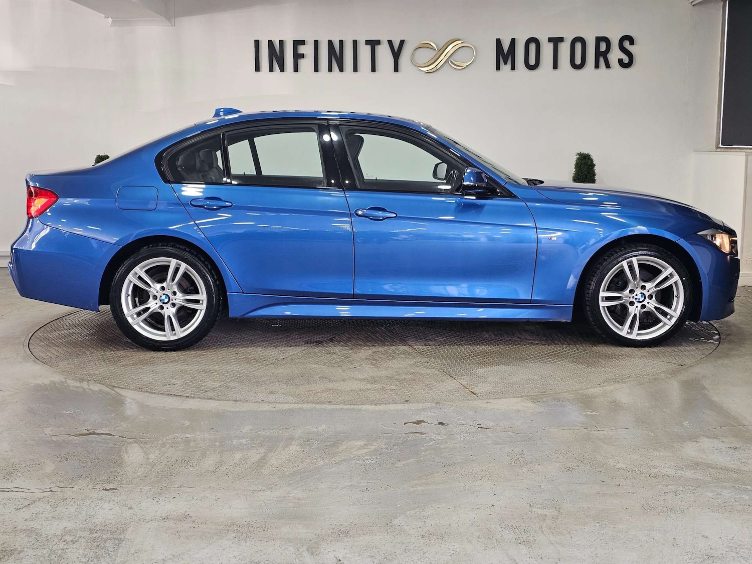 Used BMW 3 Series 2015 for sale - 77452489: Photo 35