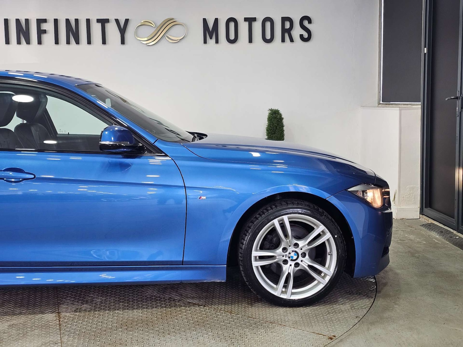 Used BMW 3 Series 2015 for sale - 77452489: Photo 36
