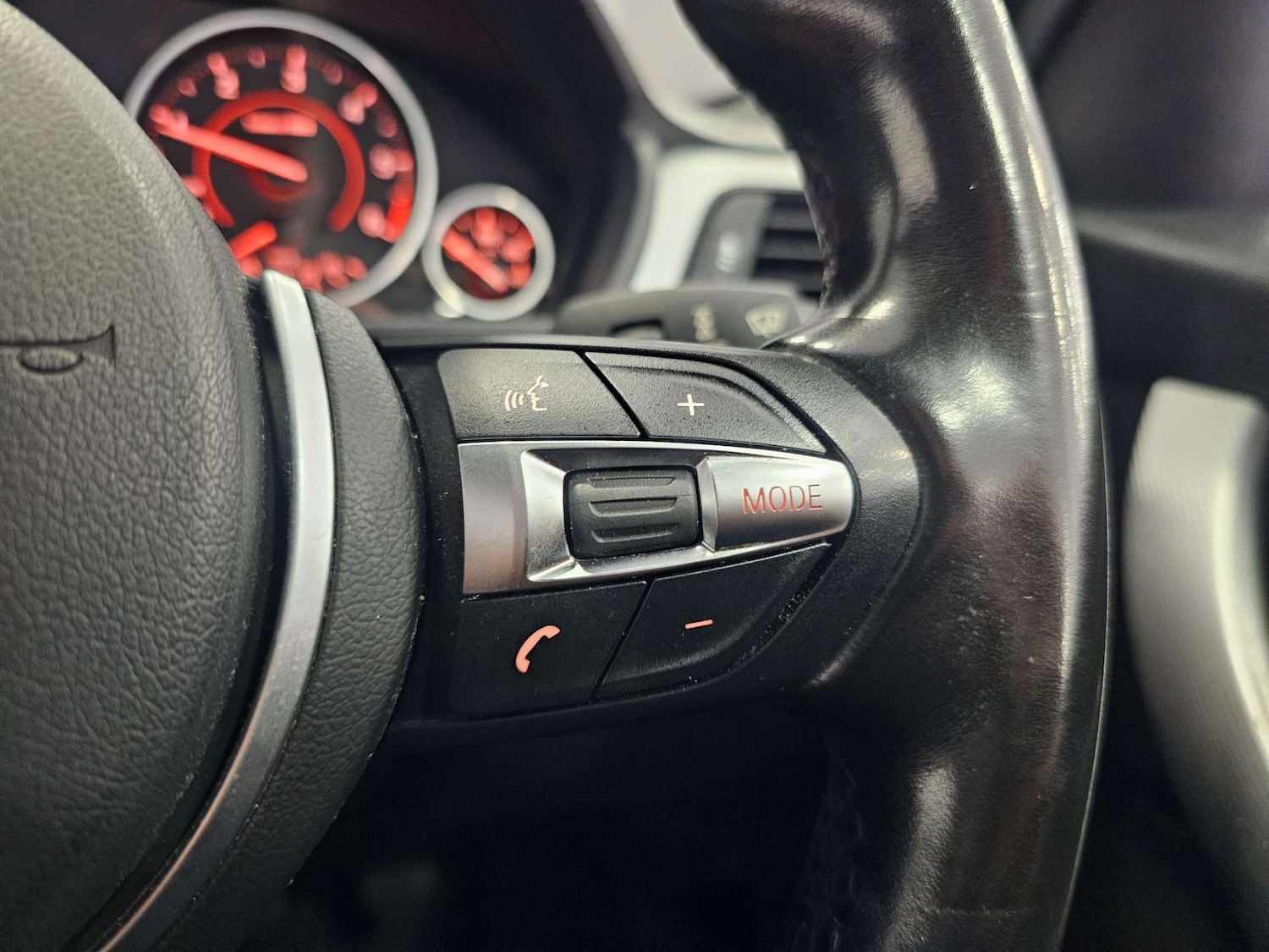 Used BMW 3 Series 2015 for sale - 77452489: Photo 59