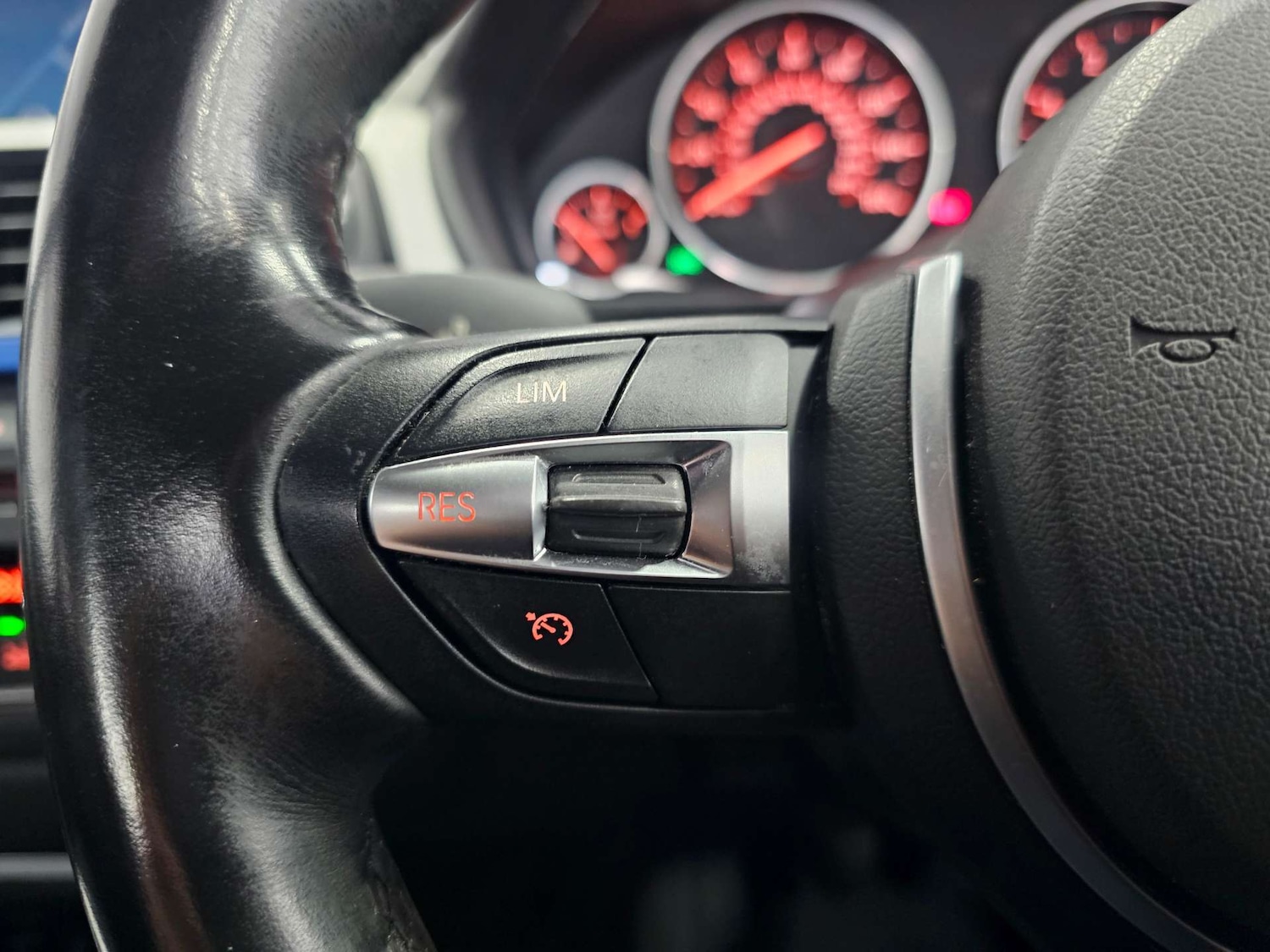 Used BMW 3 Series 2015 for sale - 77452489: Photo 60