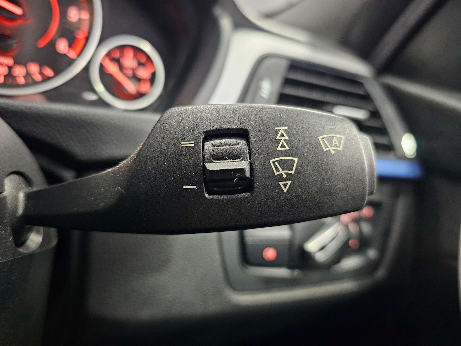 Used BMW 3 Series 2015 for sale - 77452489: Photo 61