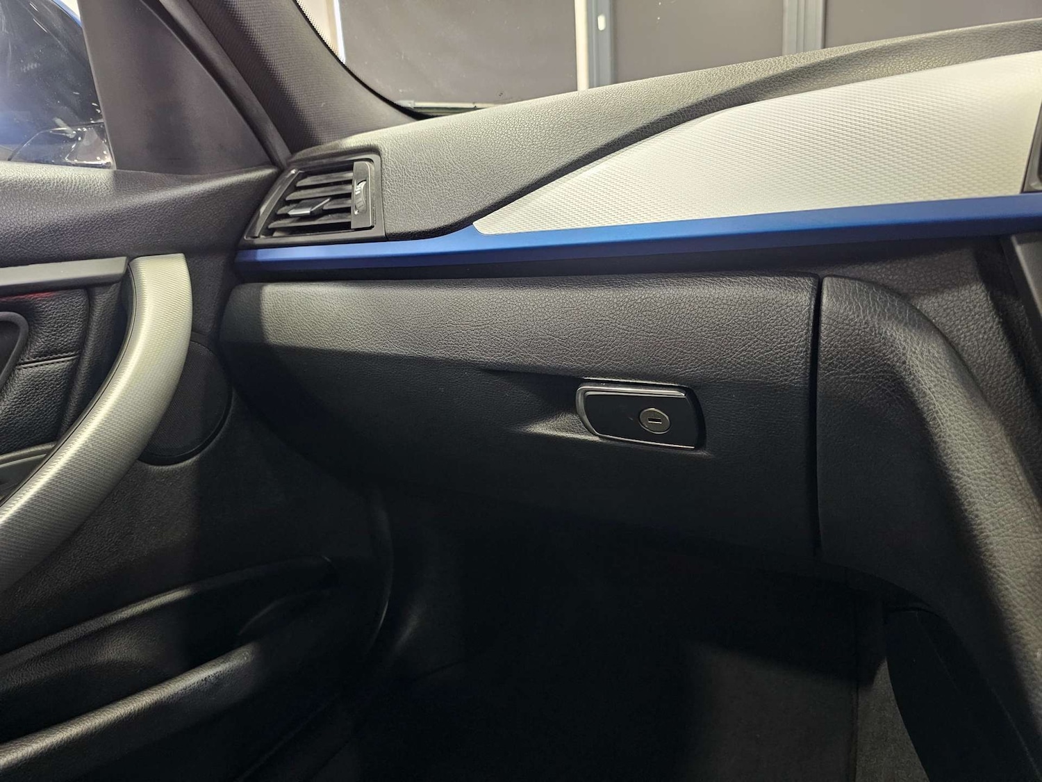 Used BMW 3 Series 2015 for sale - 77452489: Photo 77