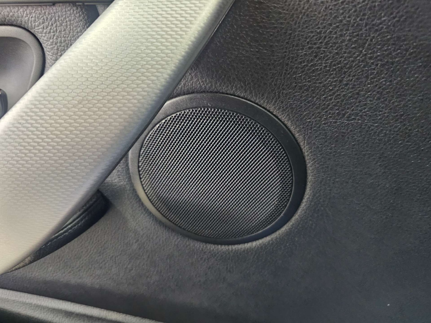 Used BMW 3 Series 2015 for sale - 77452489: Photo 94