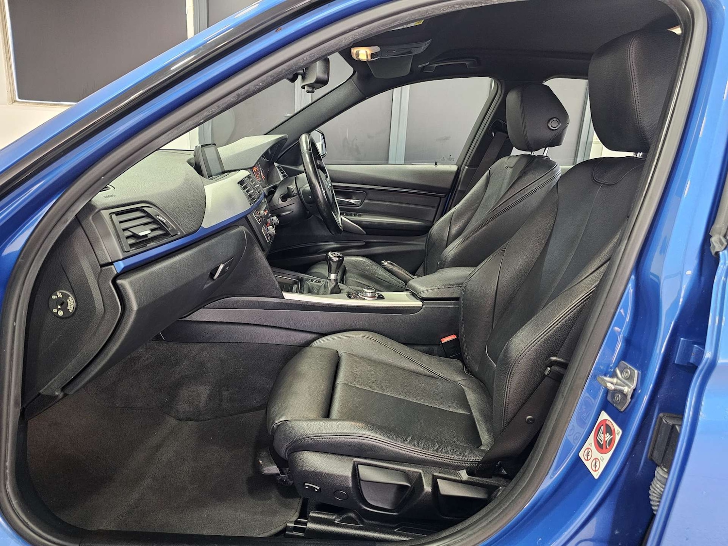 Used BMW 3 Series 2015 for sale - 77452489: Photo 95