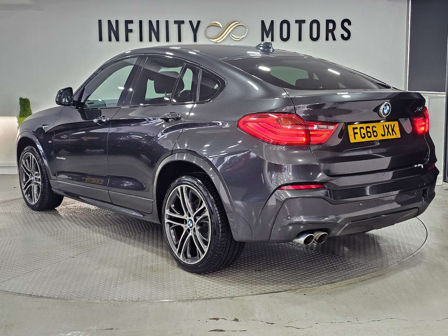 Used BMW X4 2016 for sale - 76972352: Photo 28