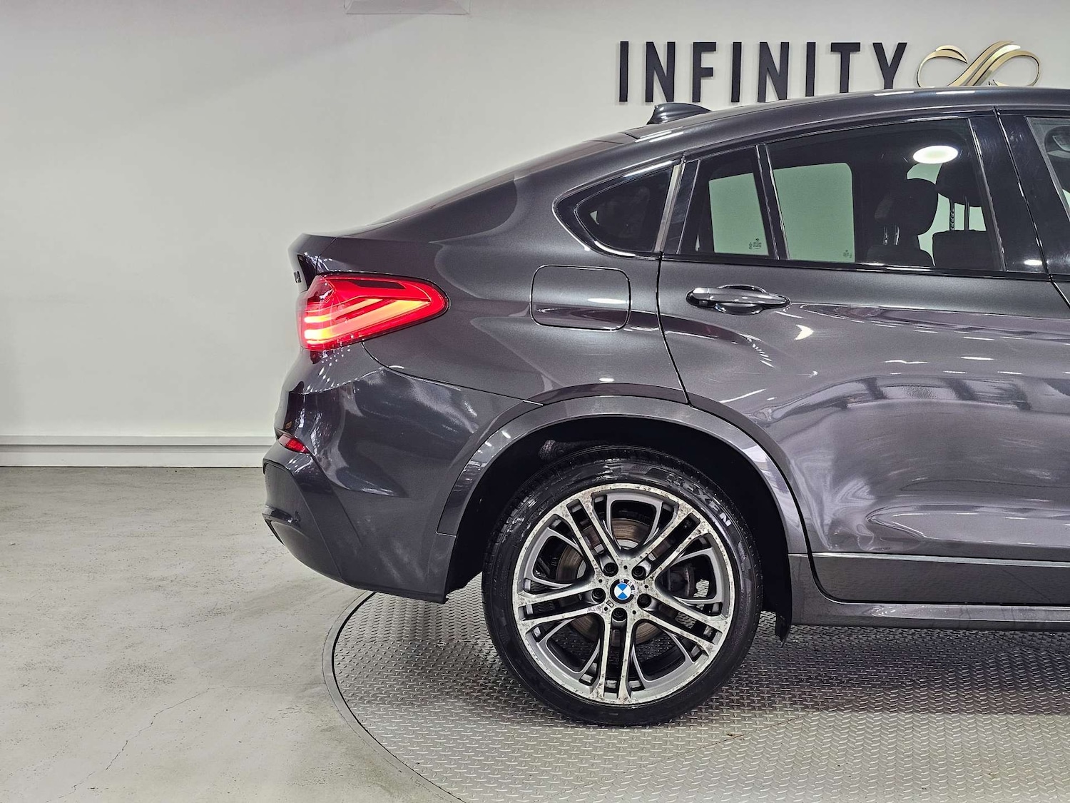 Used BMW X4 2016 for sale - 76972352: Photo 38