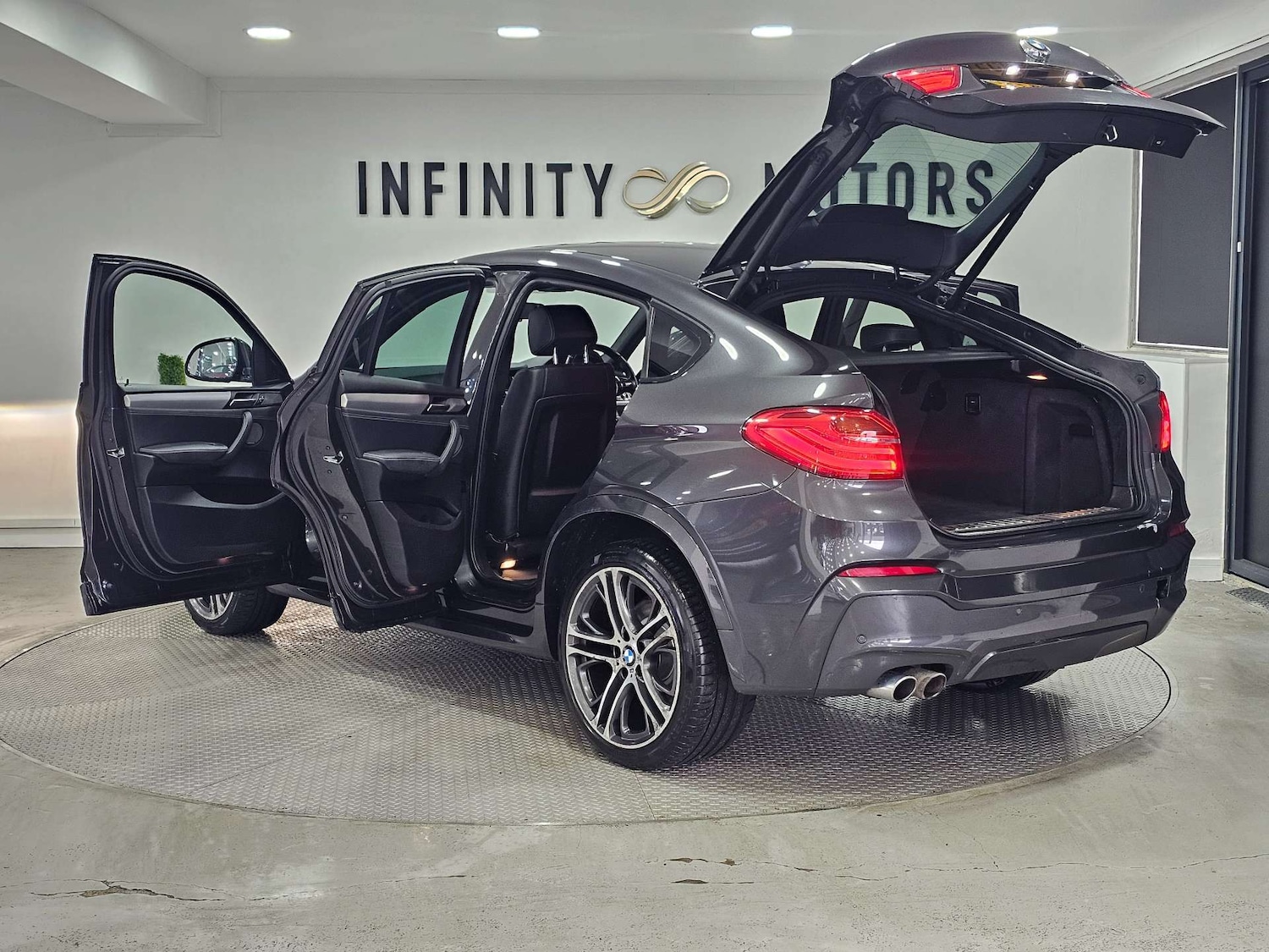 Used BMW X4 2016 for sale - 76972352: Photo 46