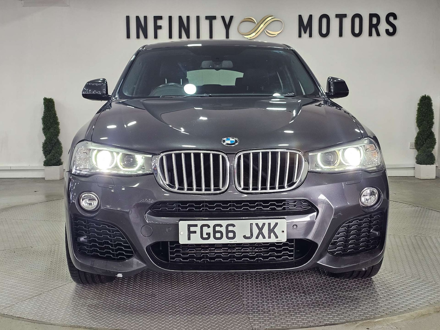 Used BMW X4 2016 for sale - 76972352: Photo 6