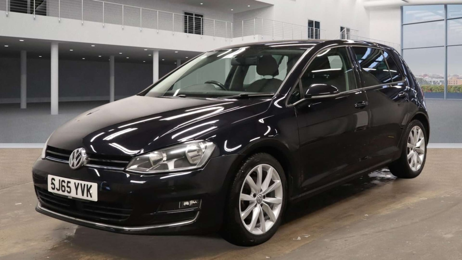 Used Volkswagen Golf 2015 for sale - 76972357: Photo 3