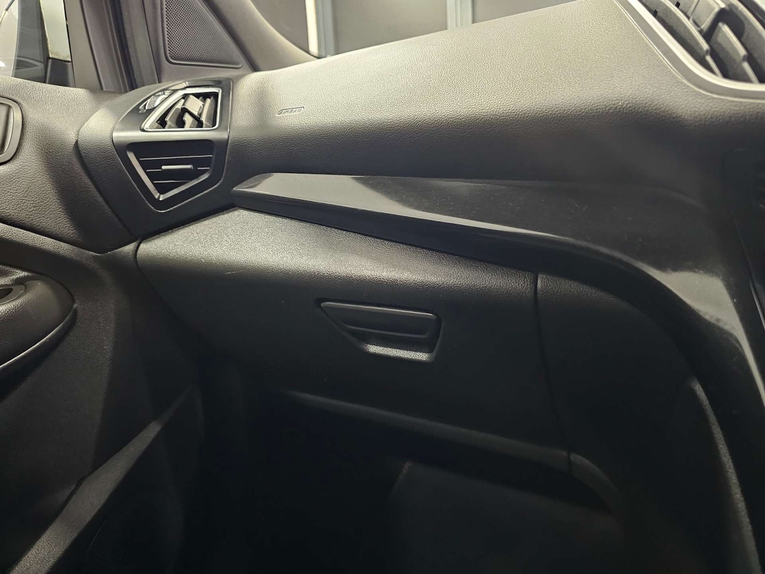 Used Ford Kuga 2018 for sale - 77323460: Photo 79