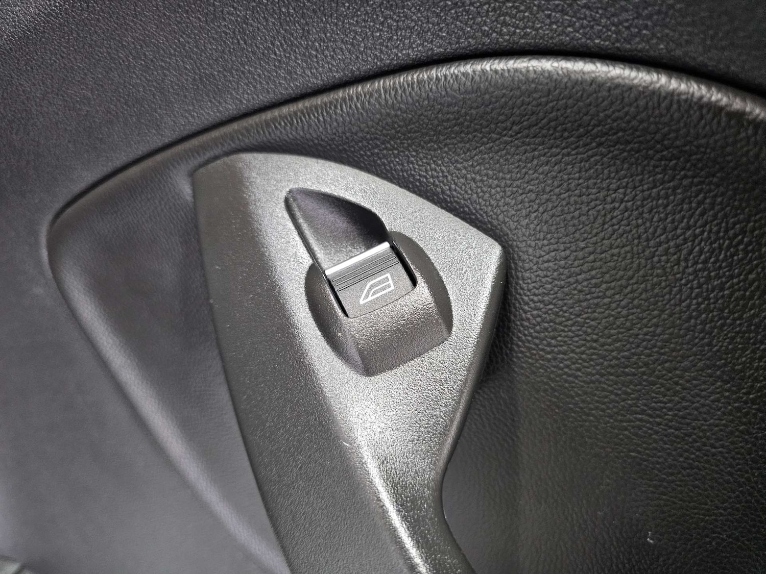 Used Ford Kuga 2018 for sale - 77323460: Photo 82