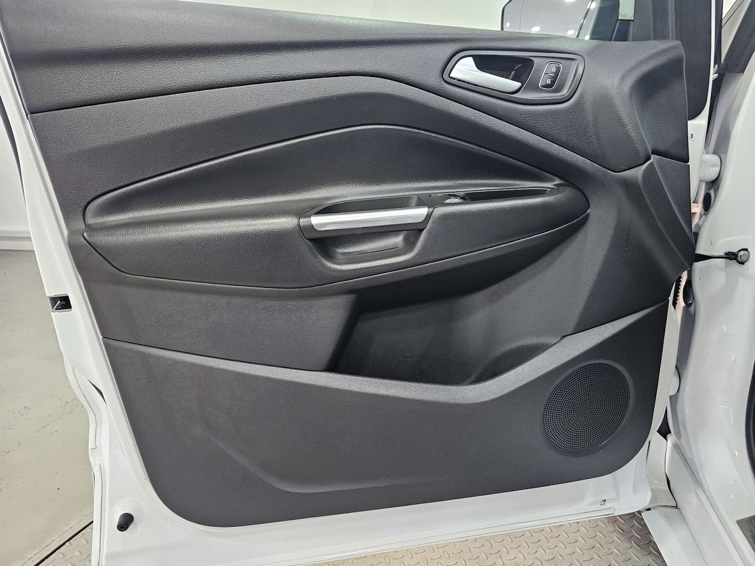 Used Ford Kuga 2018 for sale - 77323460: Photo 94