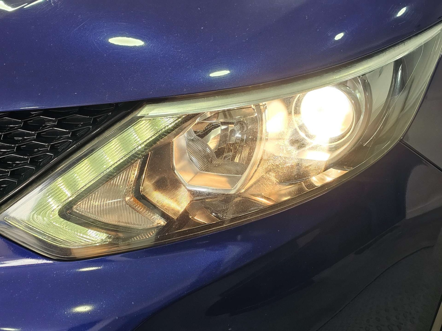 Used Nissan Qashqai 2017 for sale - 76972401: Photo 14