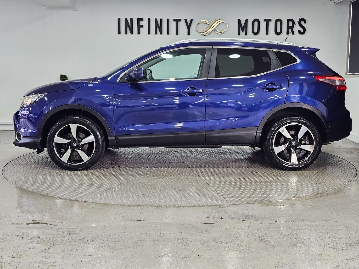 Used Nissan Qashqai 2017 for sale - 76972401: Photo 40