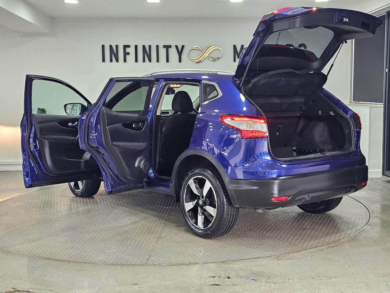 Used Nissan Qashqai 2017 for sale - 76972401: Photo 47