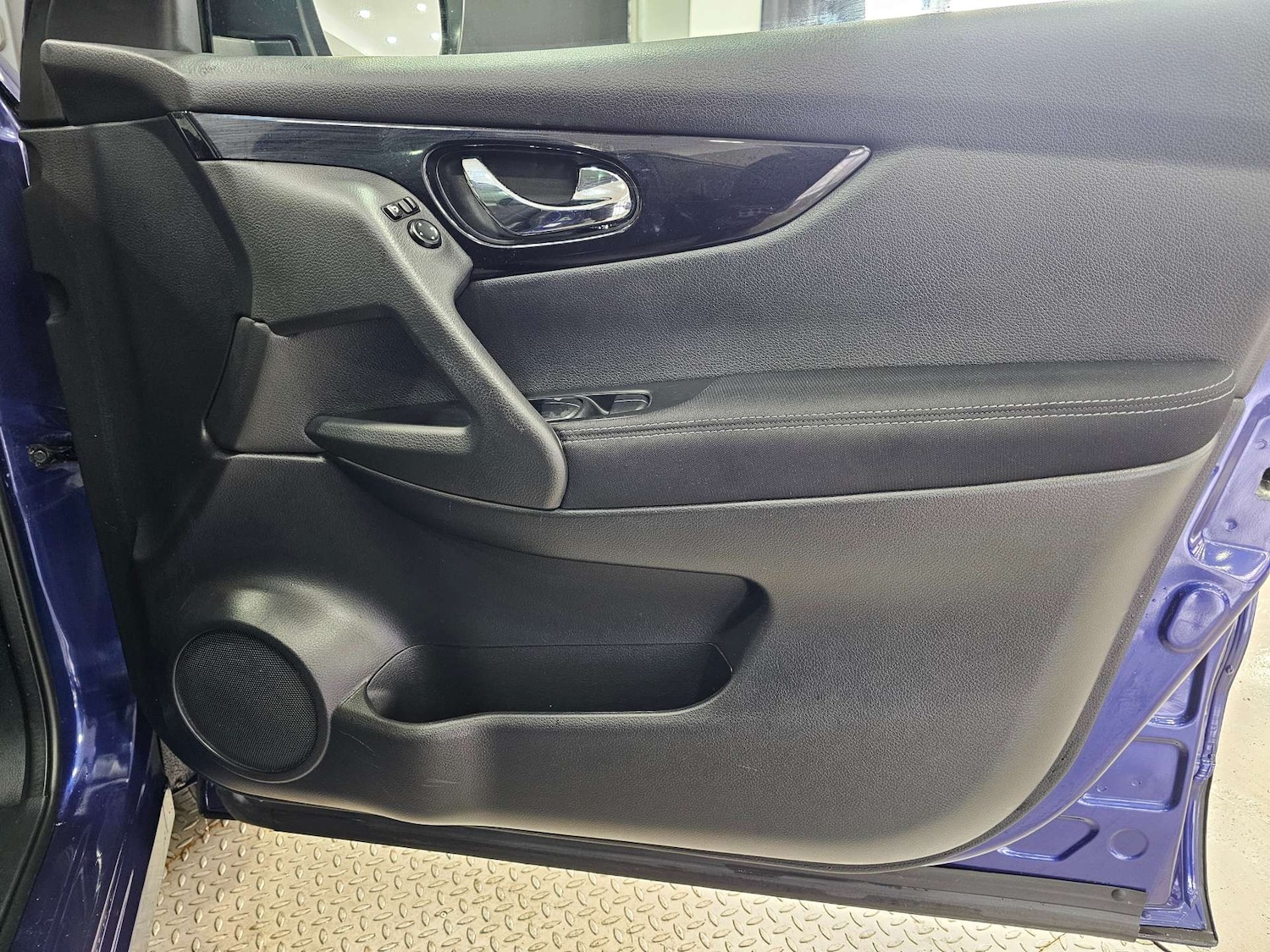 Used Nissan Qashqai 2017 for sale - 76972401: Photo 53