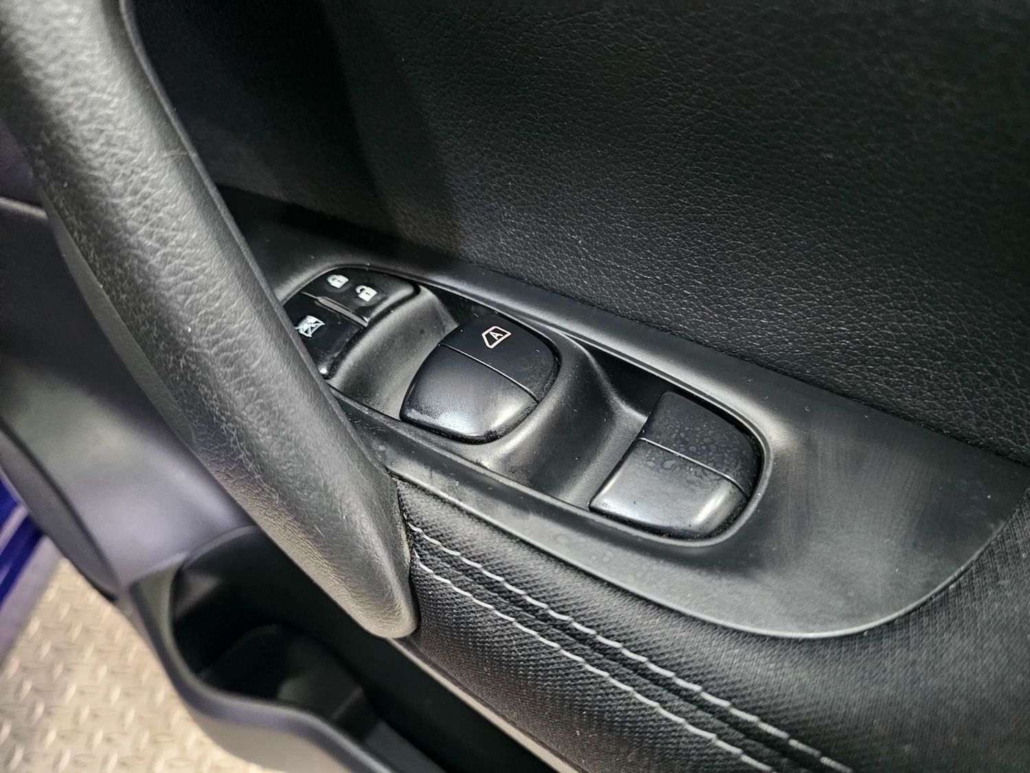 Used Nissan Qashqai 2017 for sale - 76972401: Photo 54