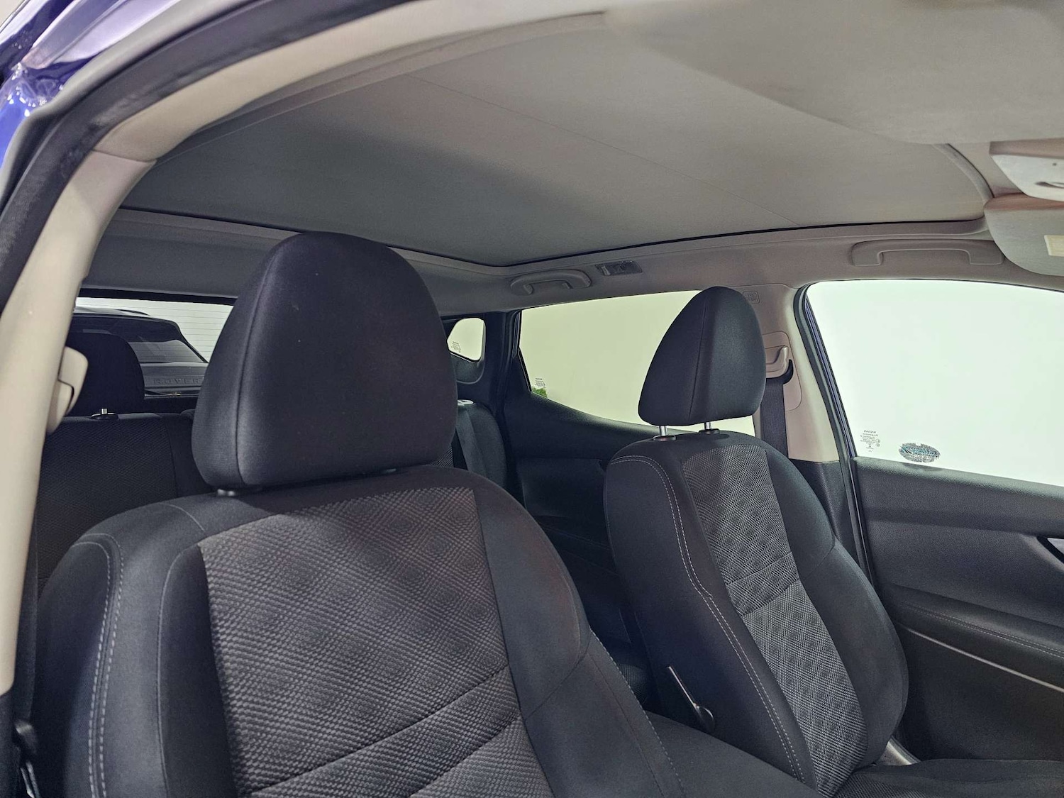 Used Nissan Qashqai 2017 for sale - 76972401: Photo 57