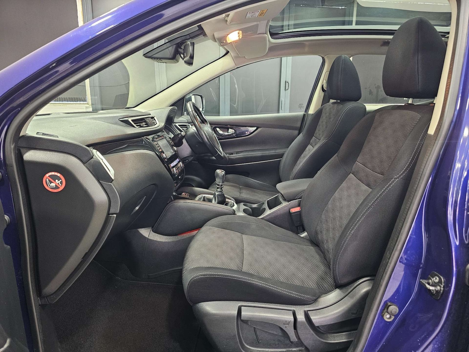 Used Nissan Qashqai 2017 for sale - 76972401: Photo 93