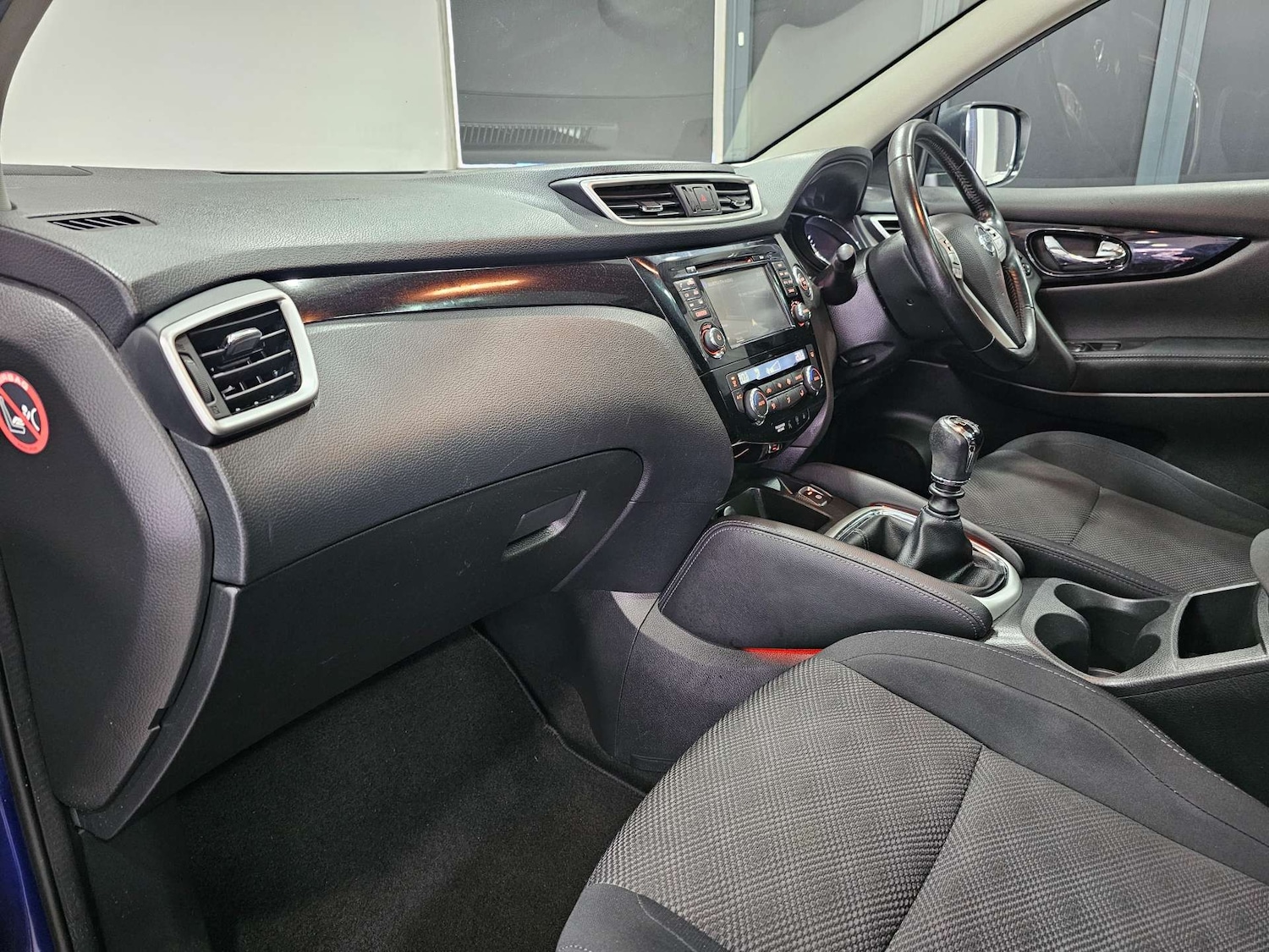 Used Nissan Qashqai 2017 for sale - 76972401: Photo 94