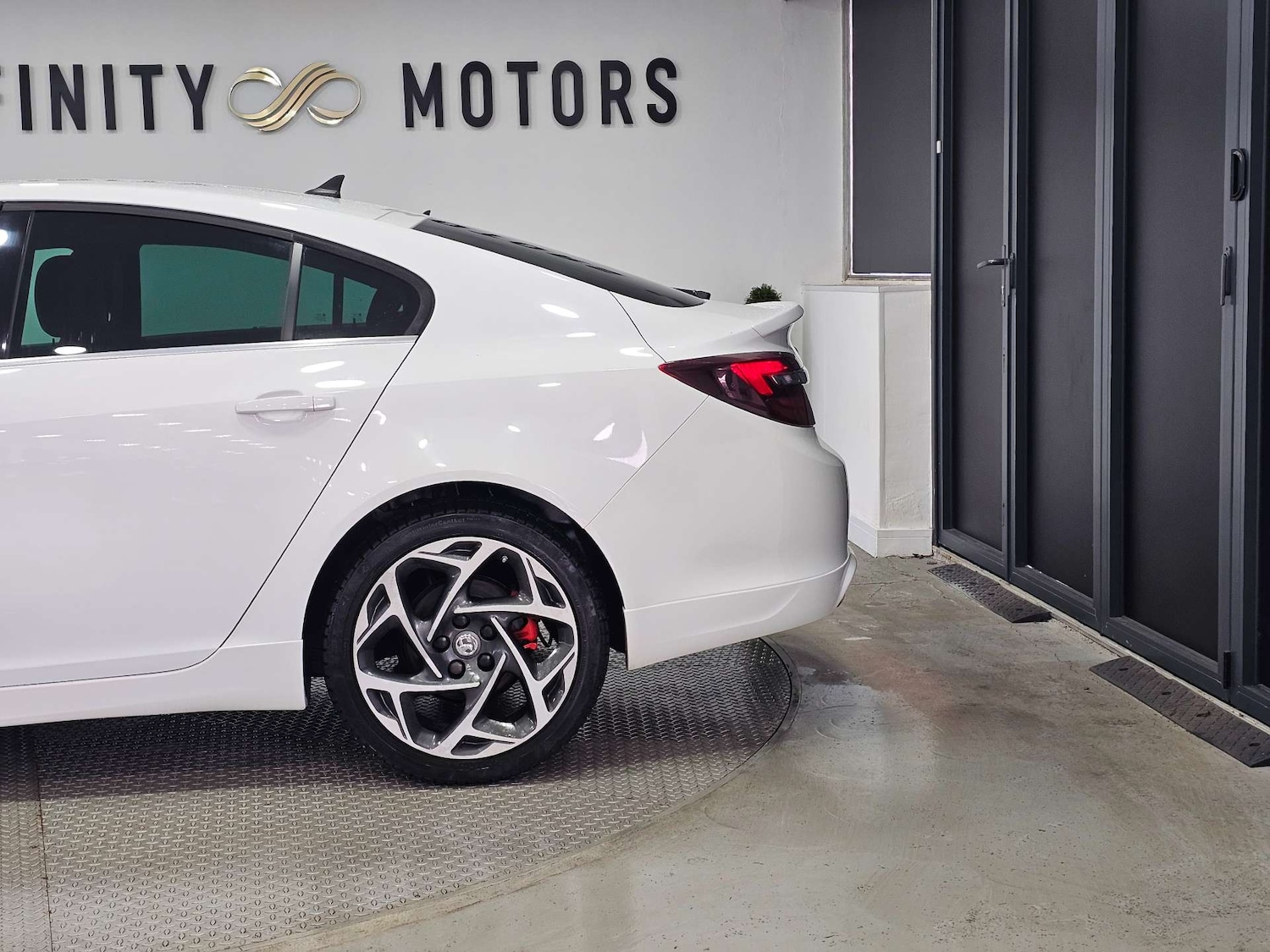 Used Vauxhall Insignia 2016 for sale - 76972418: Photo 21