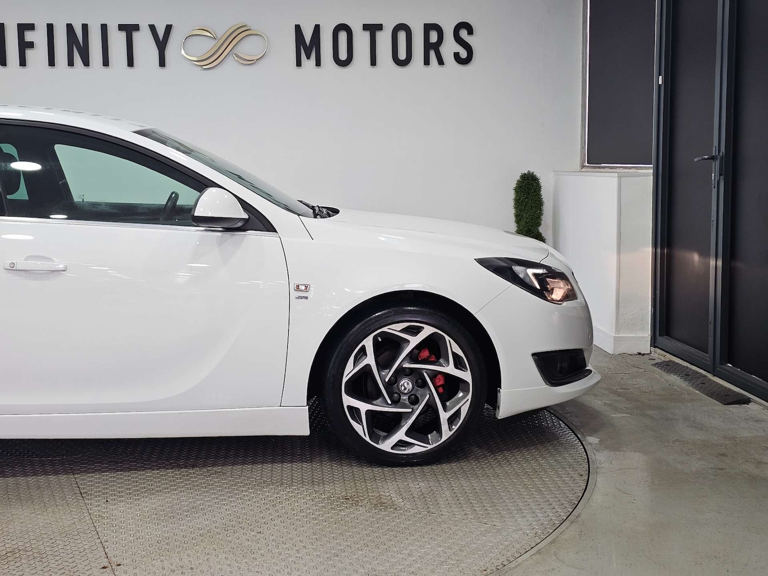 Used Vauxhall Insignia 2016 for sale - 76972418: Photo 36
