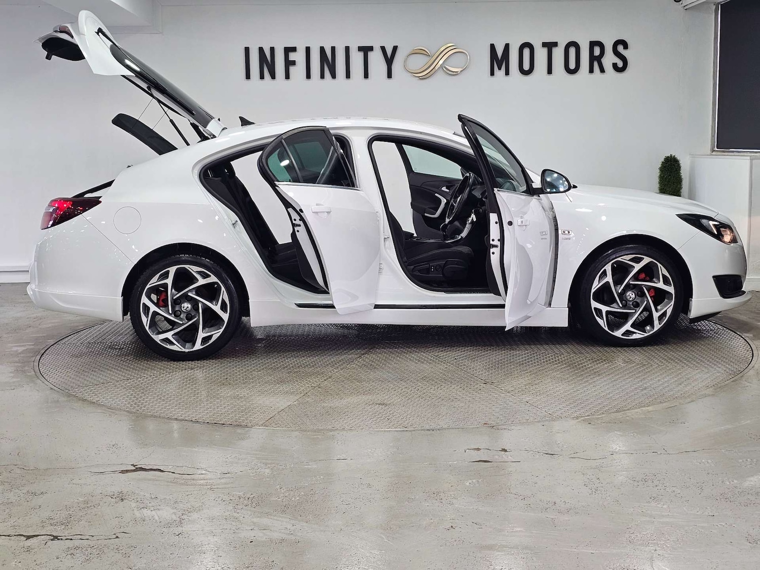 Used Vauxhall Insignia 2016 for sale - 76972418: Photo 42