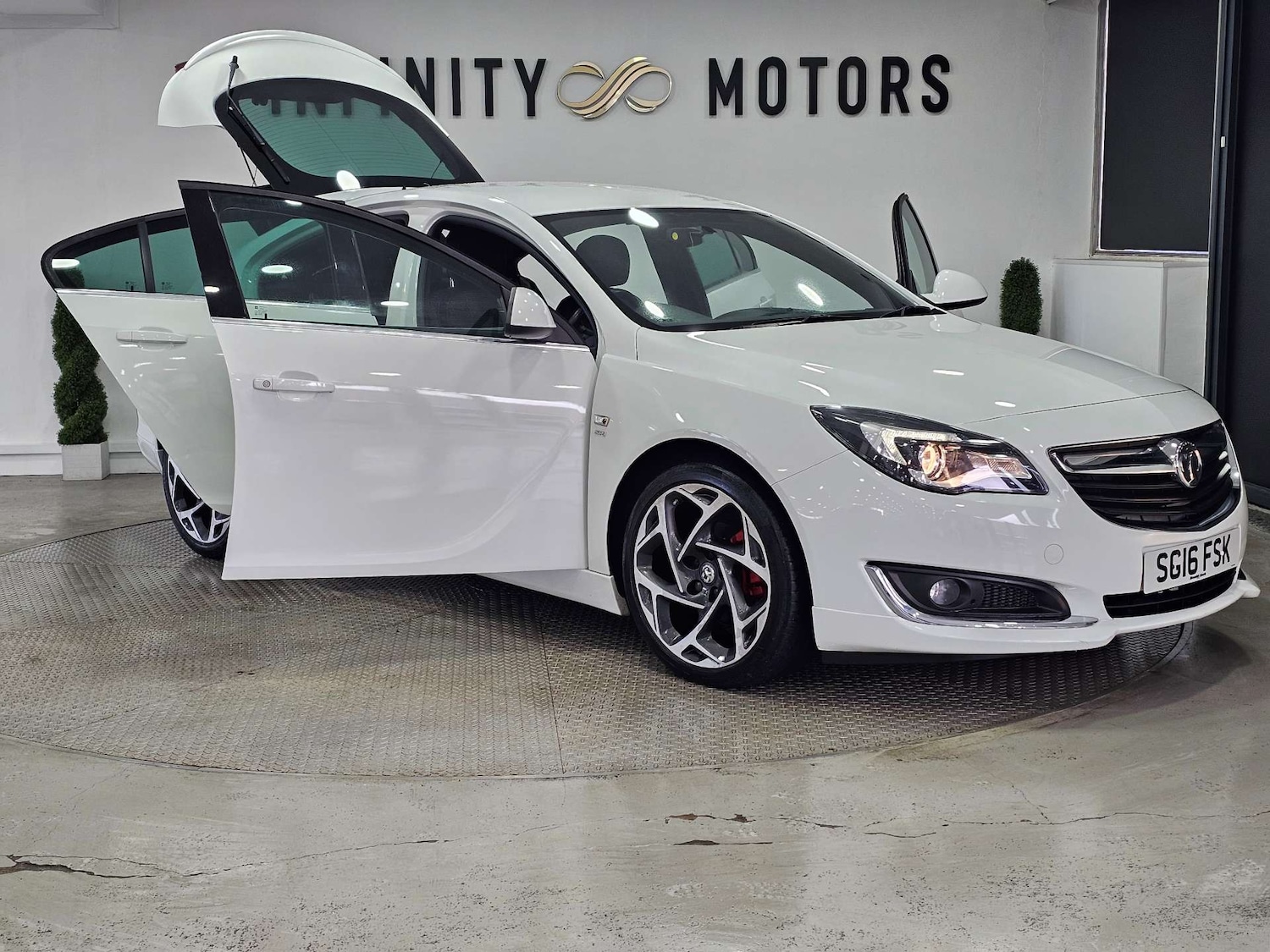 Used Vauxhall Insignia 2016 for sale - 76972418: Photo 43