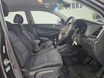 Used Hyundai TUCSON 2016 for sale - 77420254: Photo