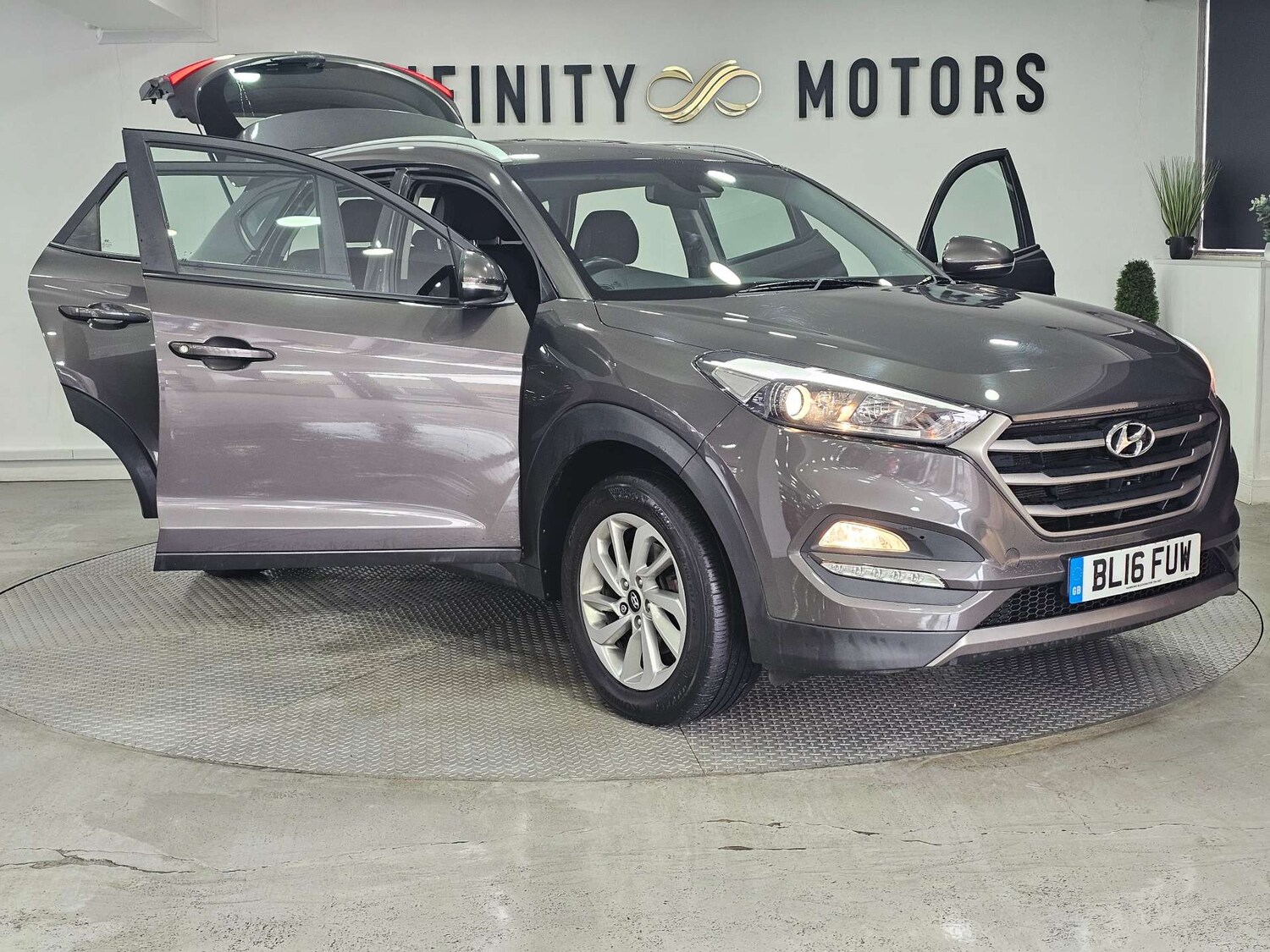Used Hyundai TUCSON 2016 for sale - 77420254: Photo 43