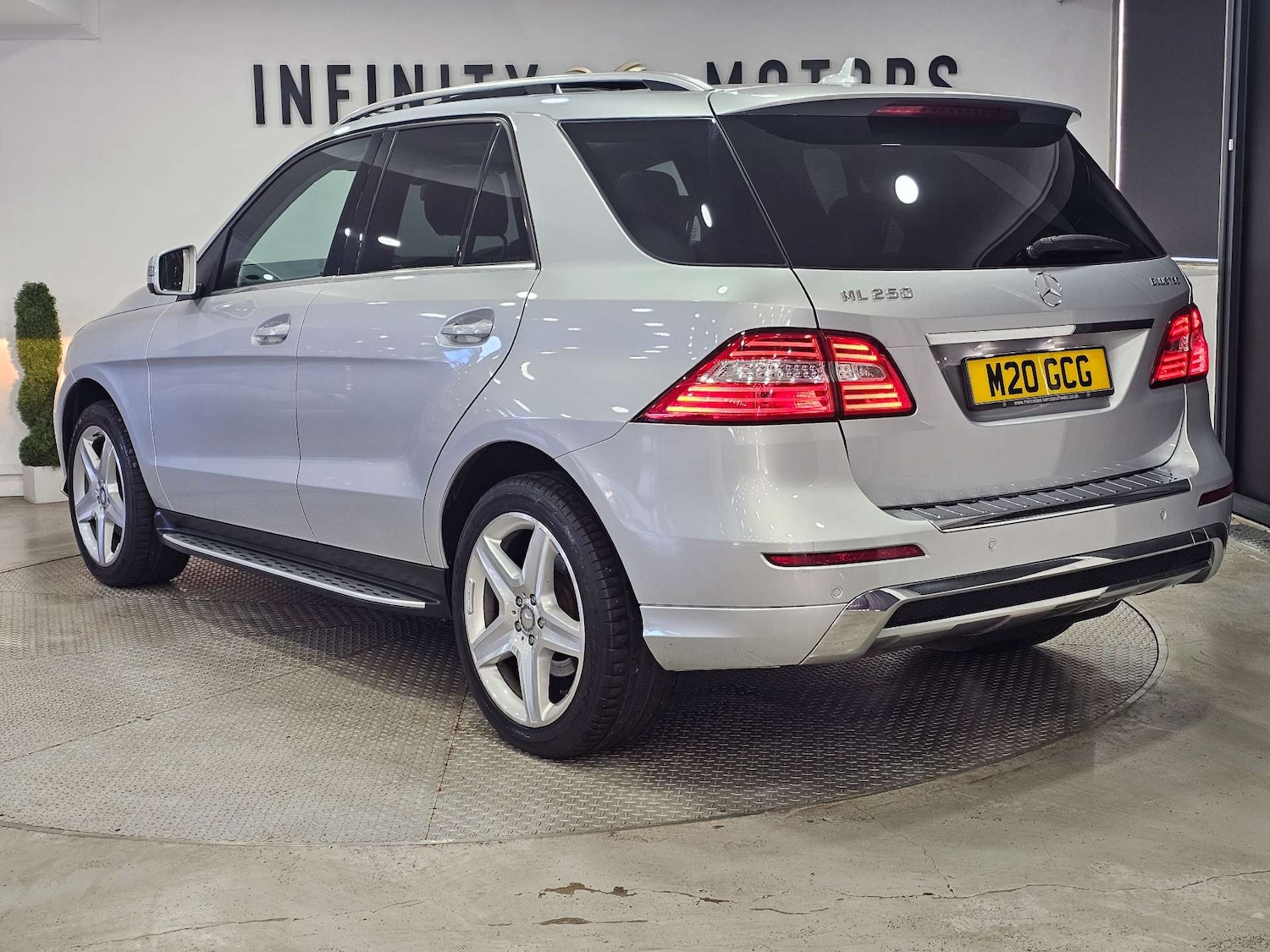 Used Mercedes-Benz M Class 2014 for sale - 77350588: Photo 27