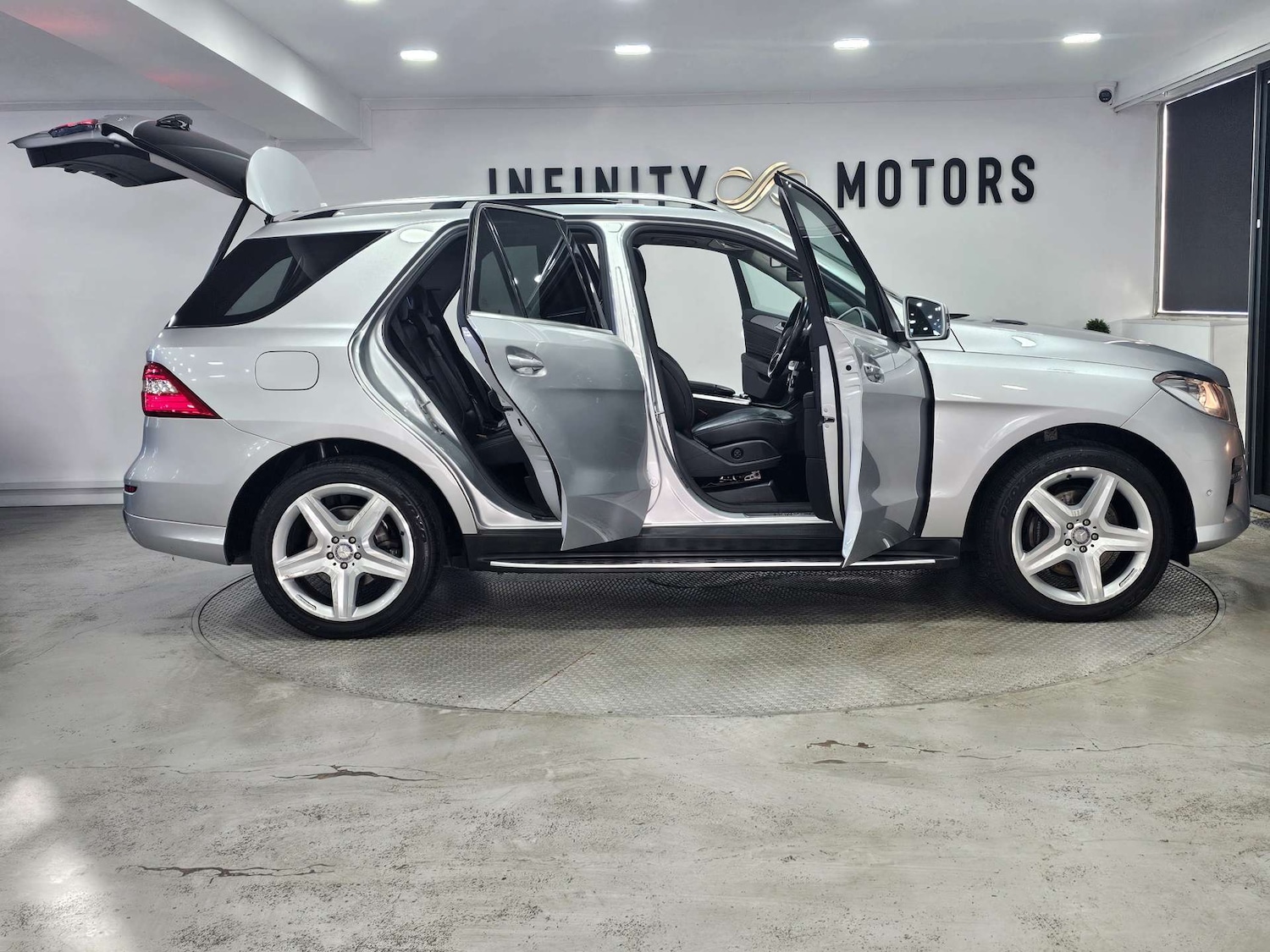 Used Mercedes-Benz M Class 2014 for sale - 77350588: Photo 42