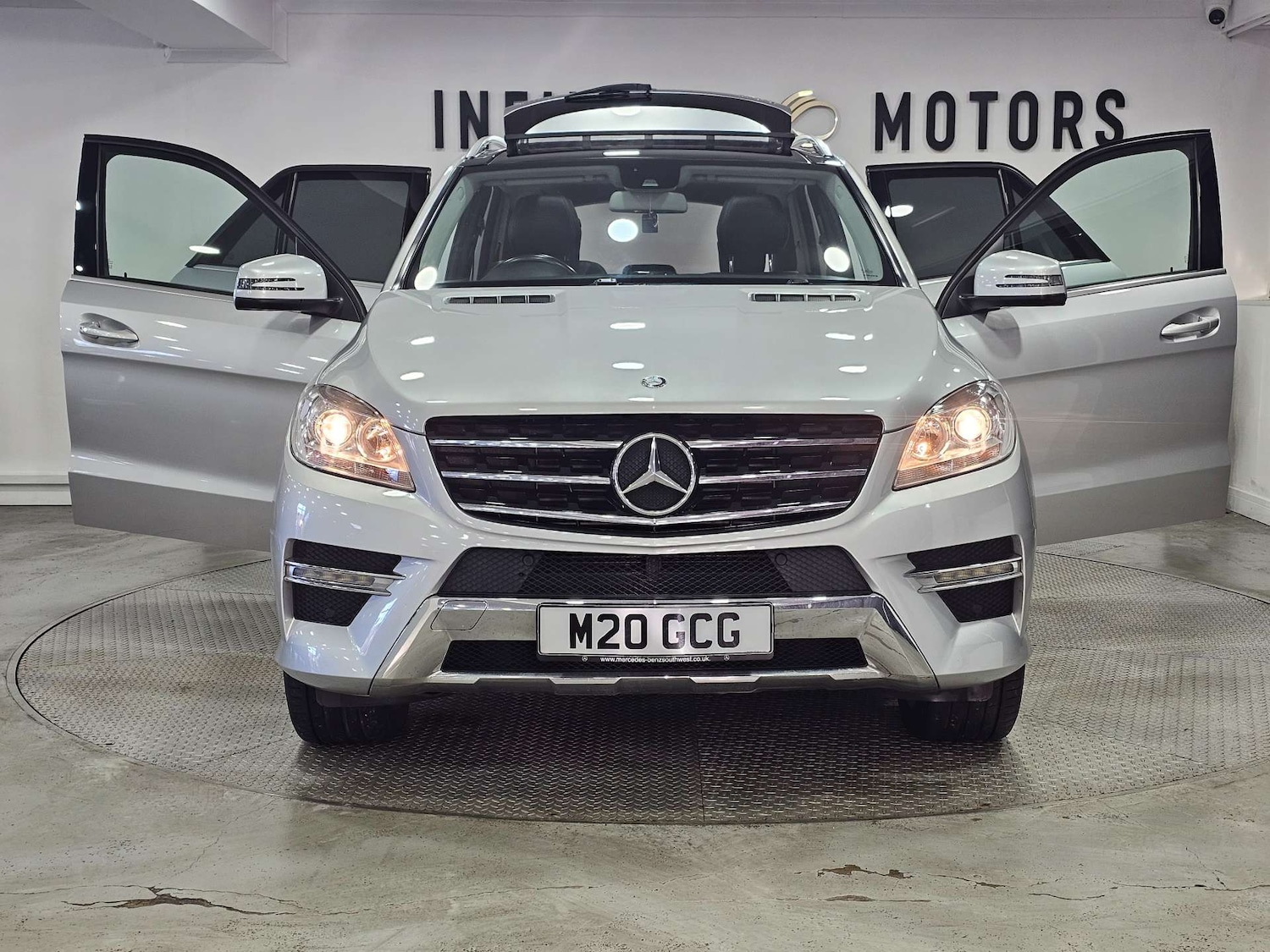 Used Mercedes-Benz M Class 2014 for sale - 77350588: Photo 44