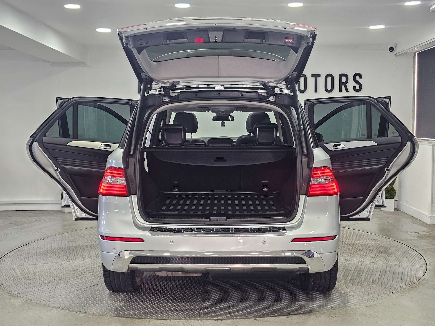 Used Mercedes-Benz M Class 2014 for sale - 77350588: Photo 48