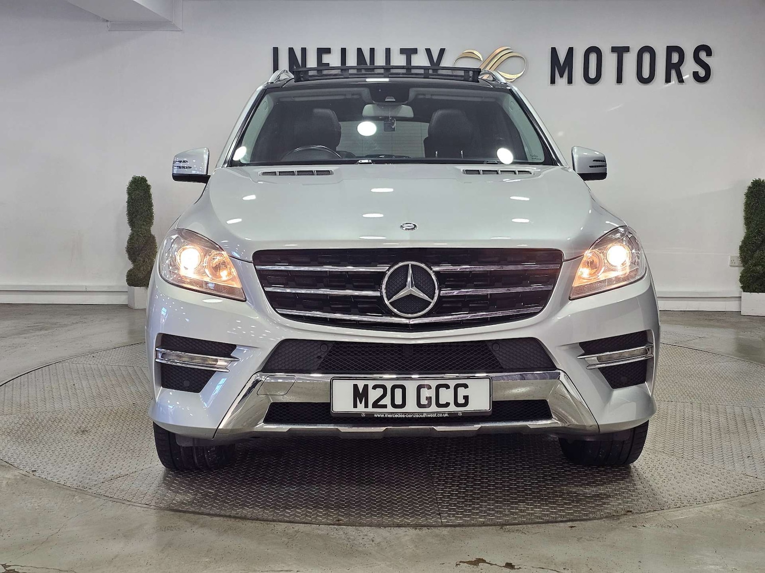 Used Mercedes-Benz M Class 2014 for sale - 77350588: Photo 6