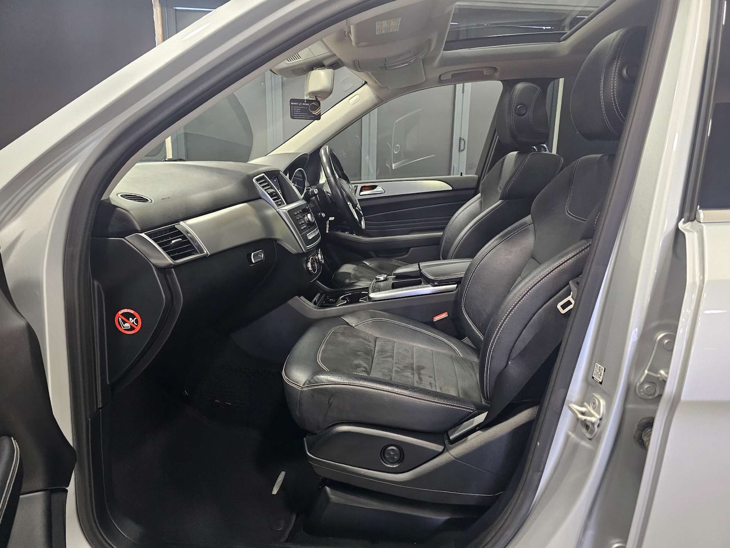 Used Mercedes-Benz M Class 2014 for sale - 77350588: Photo 95