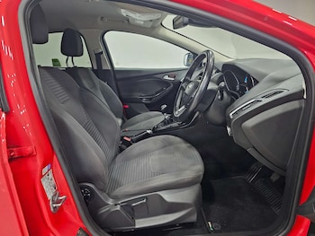 Used Ford Focus 2015 for sale - 77393372: Photo