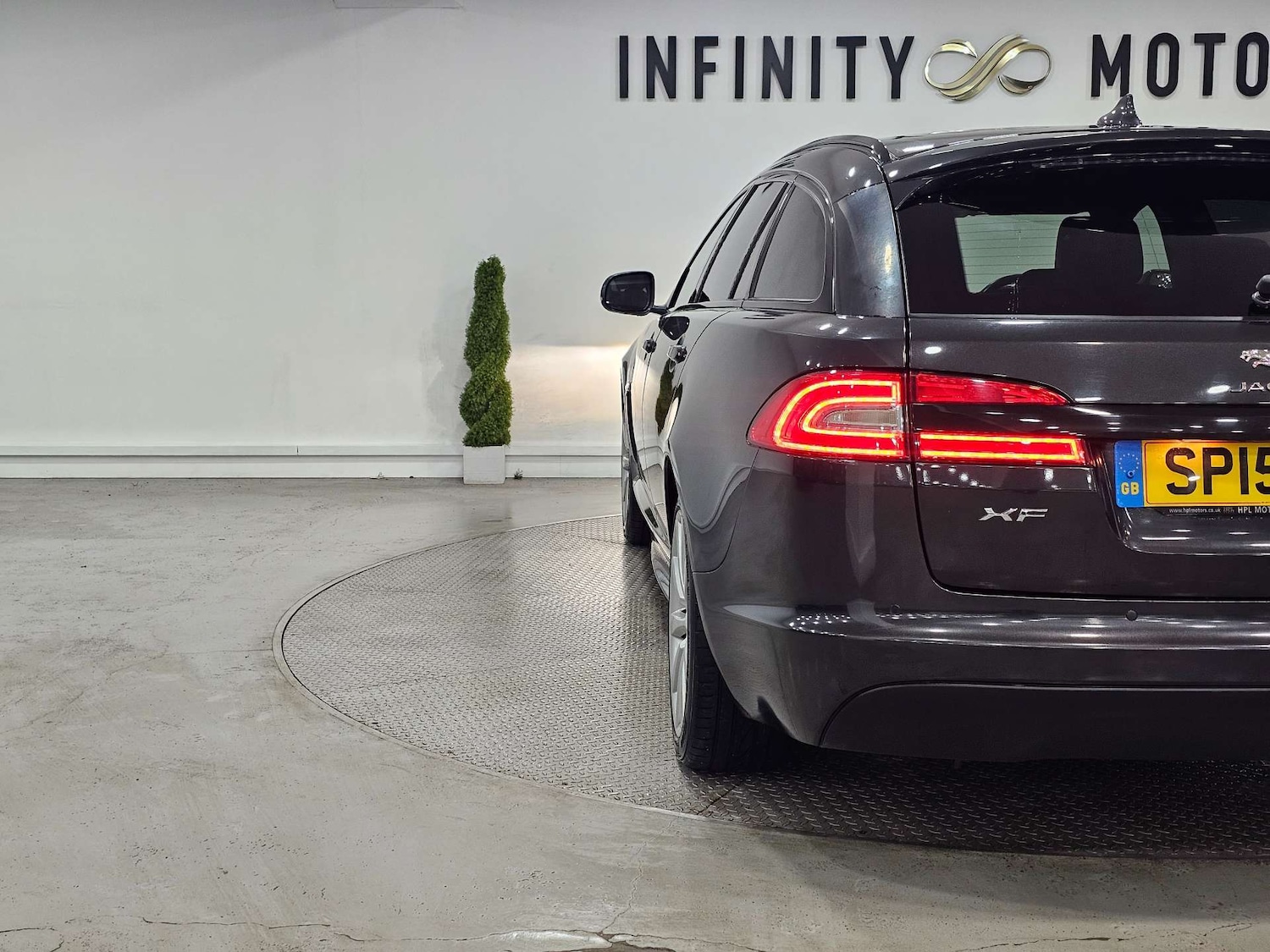 Used Jaguar XF 2015 for sale - 77045746: Photo 29