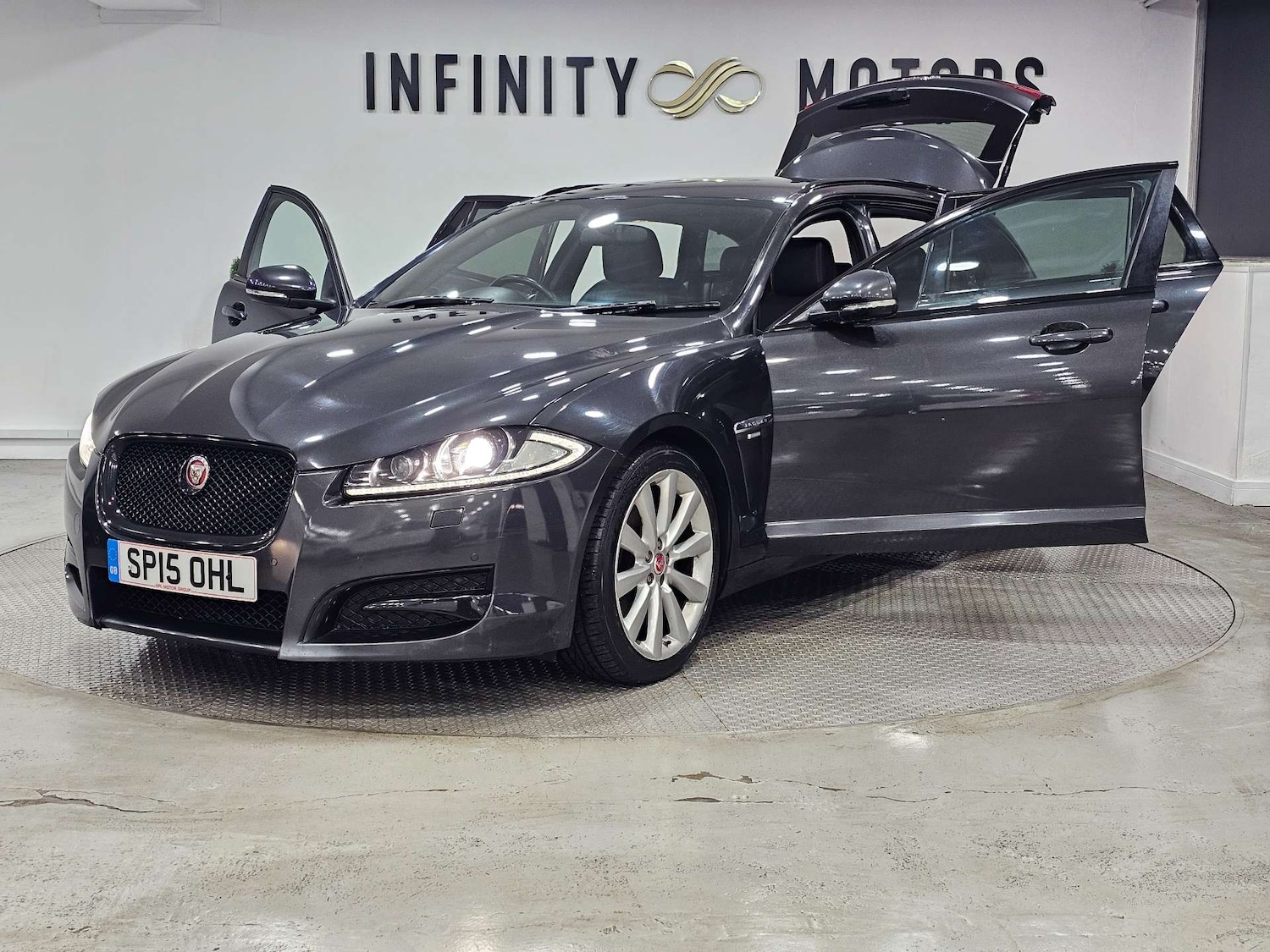 Used Jaguar XF 2015 for sale - 77045746: Photo 45