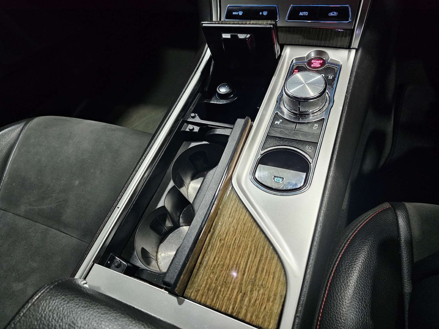 Used Jaguar XF 2015 for sale - 77045746: Photo 63