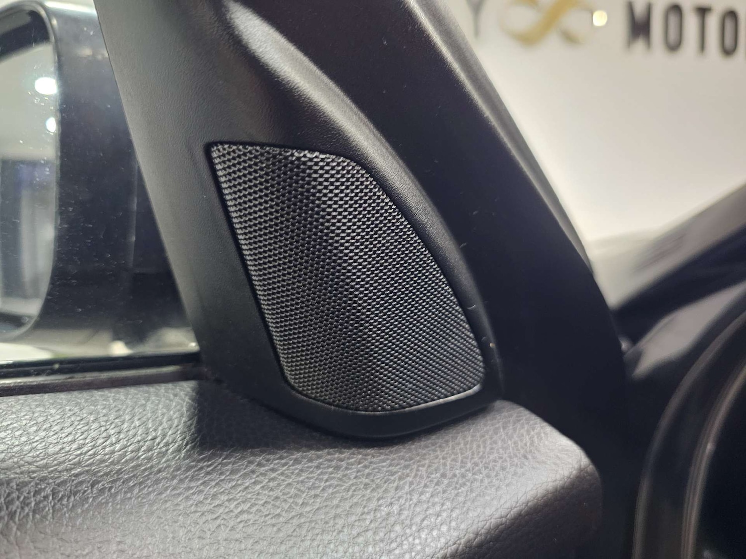 Used Jaguar XF 2015 for sale - 77045746: Photo 86