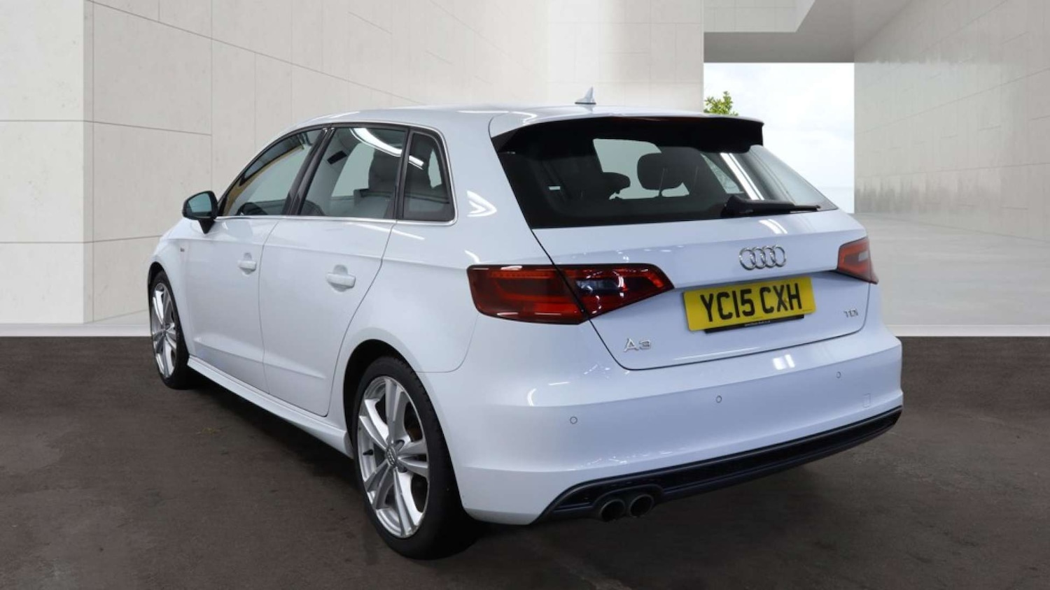 Used Audi A3 2015 for sale - 78064651: Photo 4