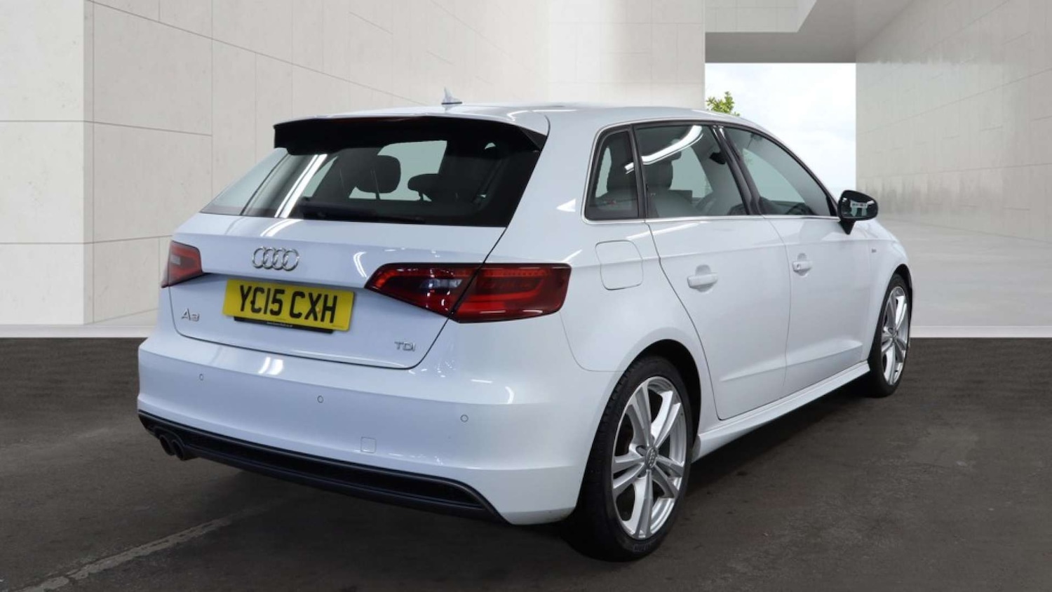 Used Audi A3 2015 for sale - 78064651: Photo 5