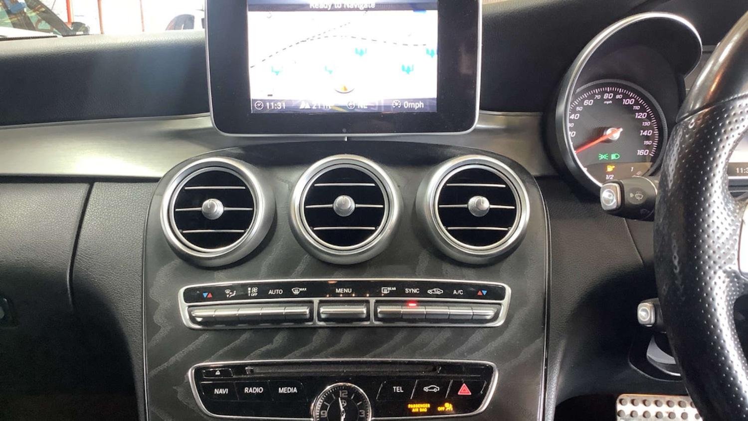 Used Mercedes-Benz C Class 2017 for sale - 77903035: Photo 14